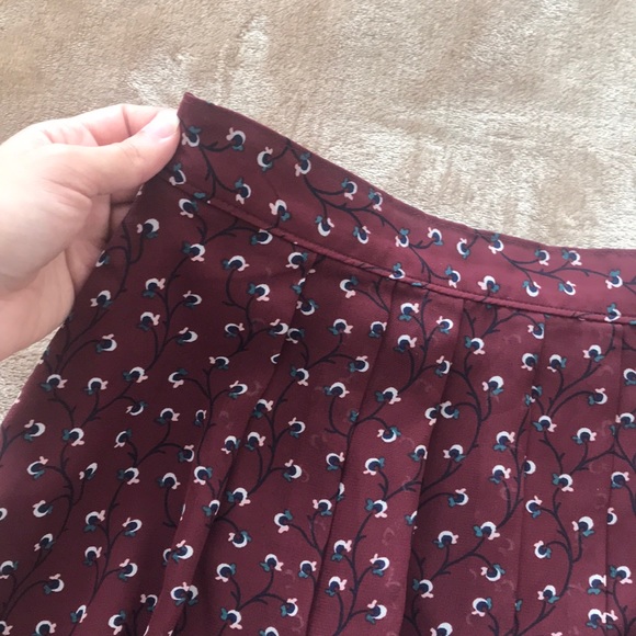 Floral mini skirt - Picture 3 of 6